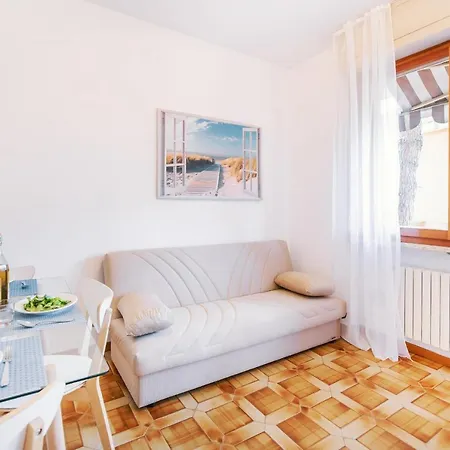 Apartment Silent By Wonderful Italy
